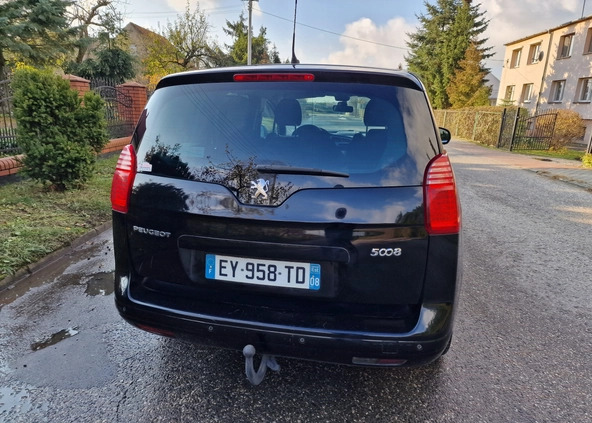 Peugeot 5008 cena 10900 przebieg: 232800, rok produkcji 2010 z Praszka małe 254